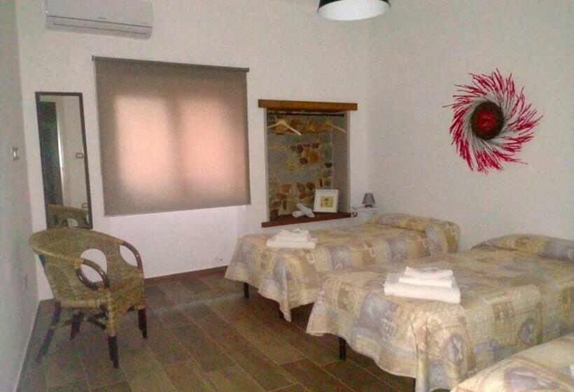 带共用浴室的标准房间, Borgo Dei Centenari