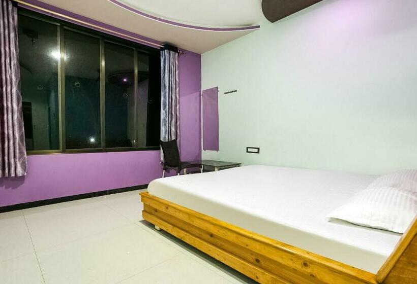 三人经典房间, Oyo Flagship 80717 Daryavardi Beach Resort