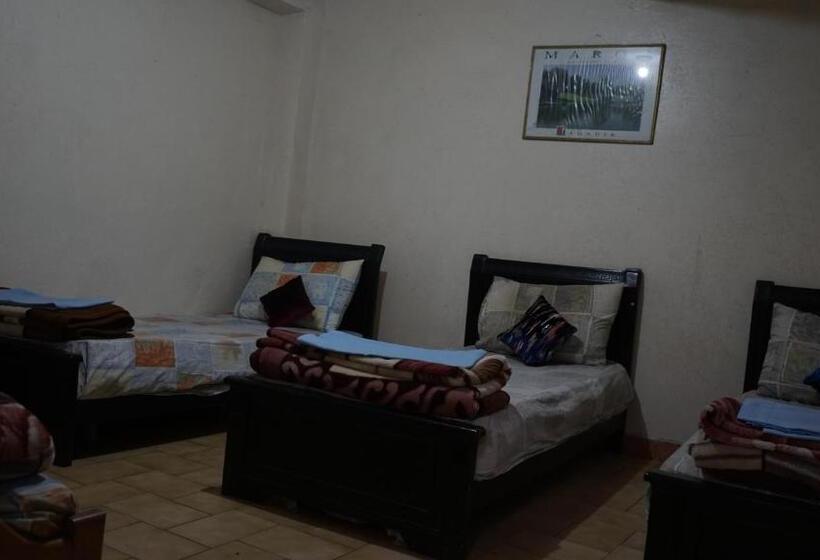 家庭间, Auberges Des Jeunes Casablanca