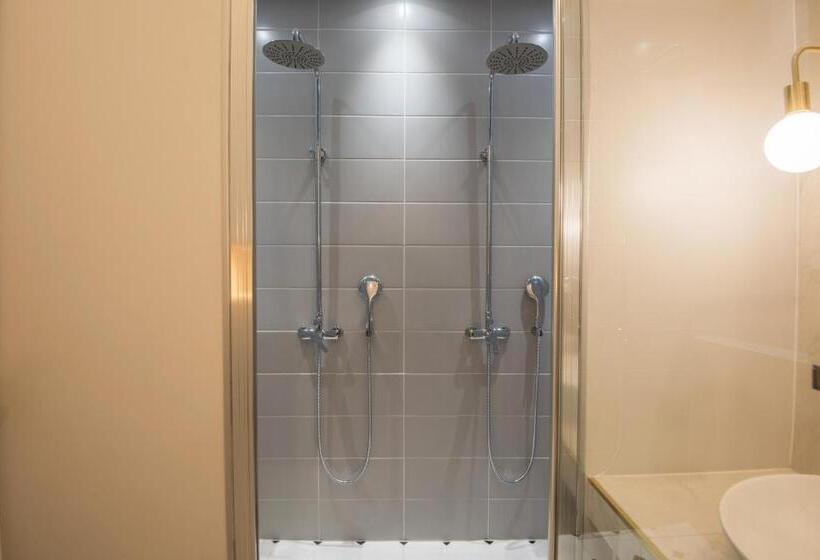 اتاق لوکس, Les Suites Faidherbe