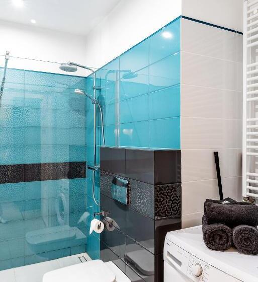 سوئیت با بالکن, Prince Witold Apartments Near The Market Square 43 Księcia Witolda Street