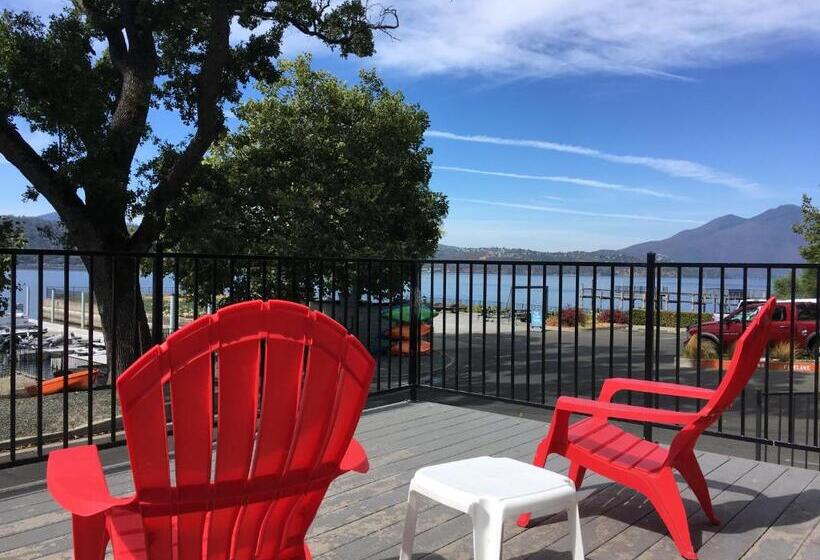 Люкс Повышенной Комфортности, Clear Lake Cottages & Marina