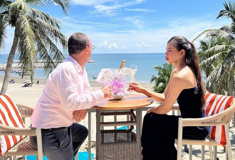 デラックススイート２ベッドルーム, Anantasila Beach Resort Hua Hin