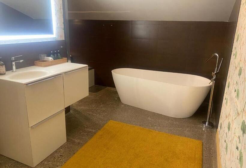 Deluxe Suite, Agroturismo Azkarraga
