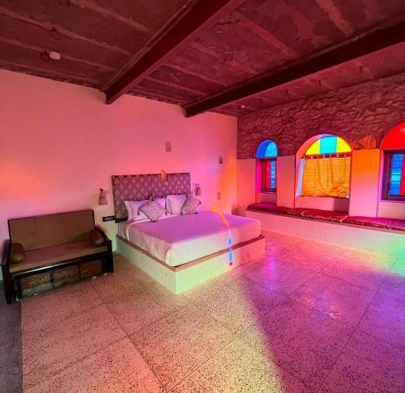 스탠다드 룸 산 전망, Sariska Kasba A Village Resort