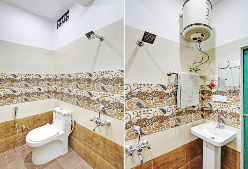 三人经典房间, Spot On 80478 Jai Shiv Shakti Guest House