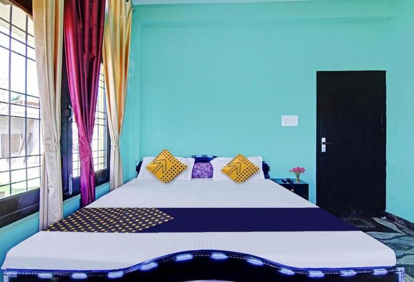 三人经典房间, Spot On 80478 Jai Shiv Shakti Guest House