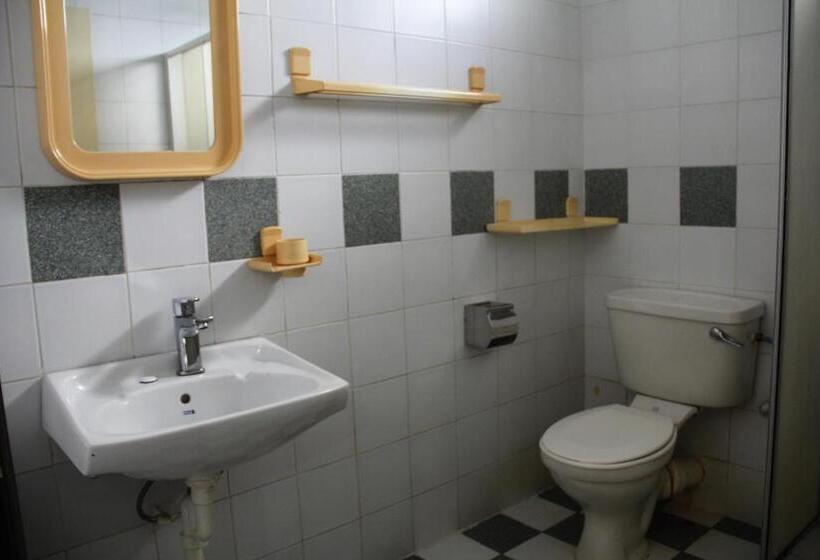 Люкс Повышенной Комфортности, Sandakan Inn