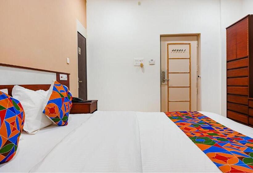 Люкс, Fabhotel Shubh Shaleen Springs