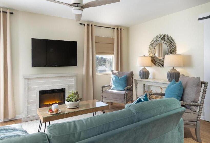 침실 1개 주택, Bayfront Marin House