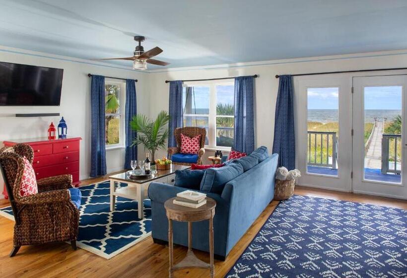 스위트 킹사이즈 침대, Bayfront Marin House