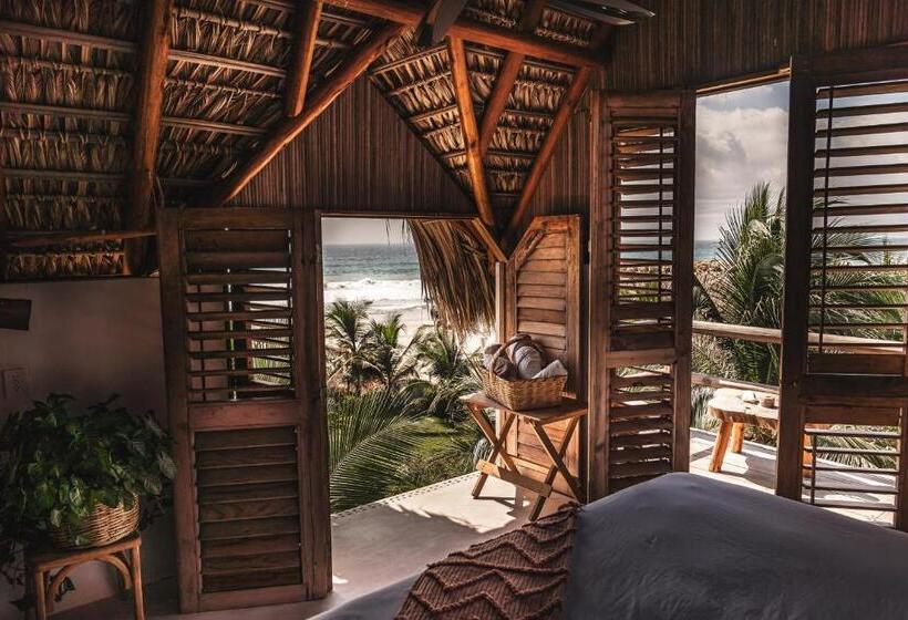 Люкс Повышенной Комфортности, Casa Chula Hotel Boutique Frente Al Mar