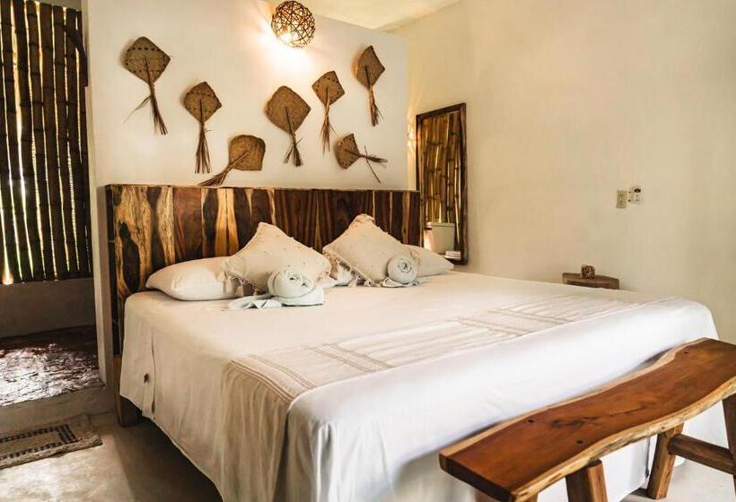 Люкс с Террасой, Casa Chula Hotel Boutique Frente Al Mar