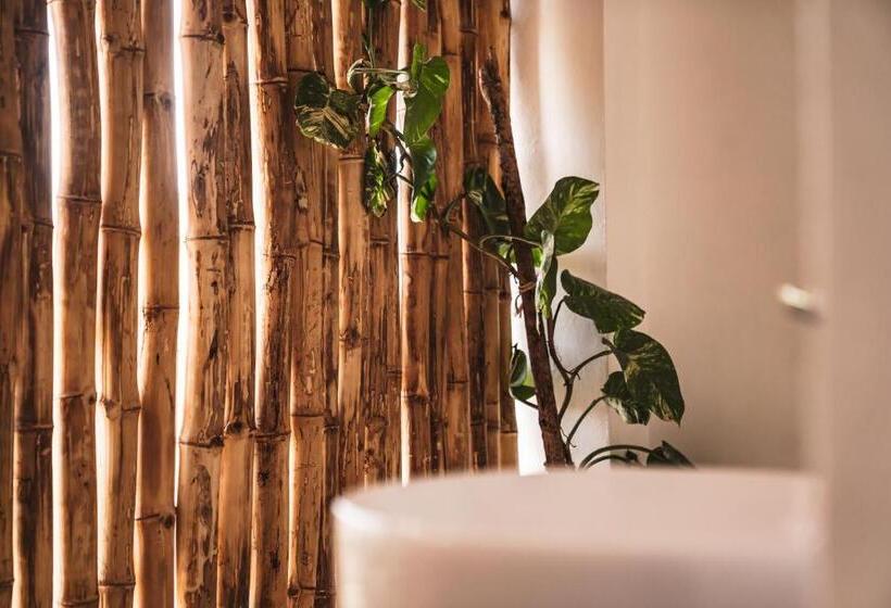 Люкс с Балконом, Casa Chula Hotel Boutique Frente Al Mar