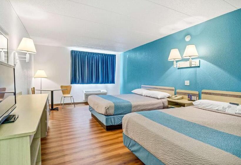 Номер Deluxe, Motel 6 Big Springs, Ne