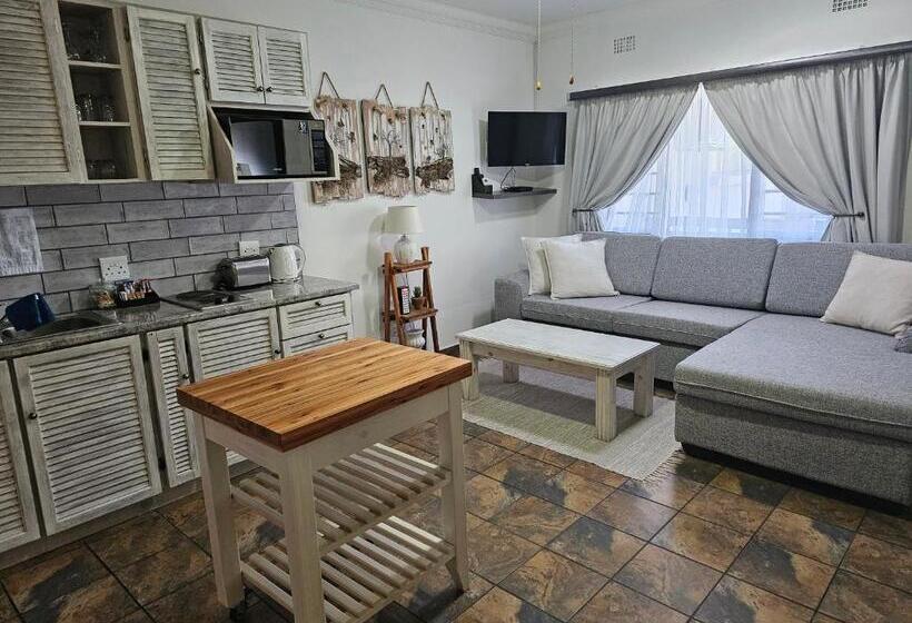 패밀리 스위트, Leopard Corner Lodge