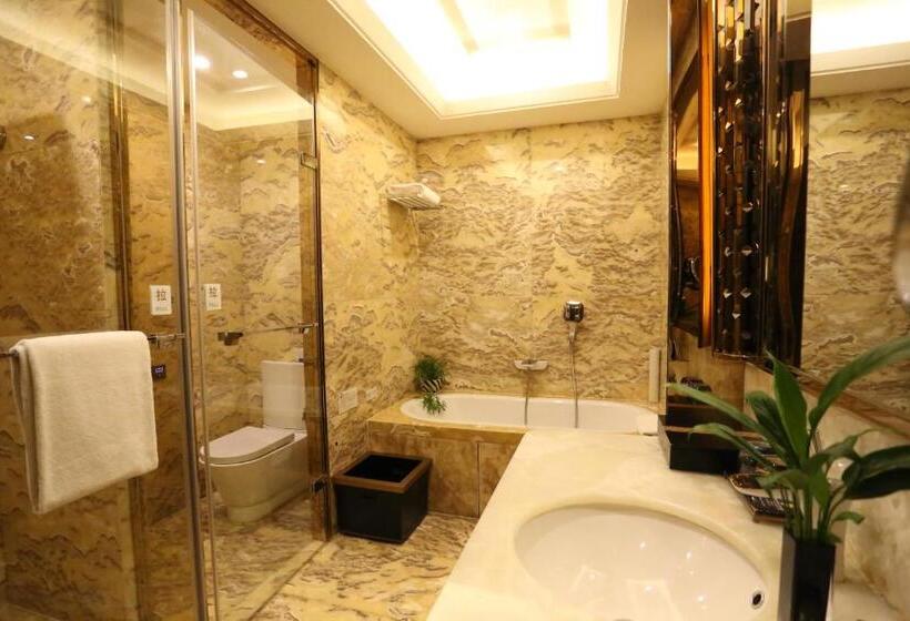 디럭스 룸, Jinjiang International Hotel Urumqi