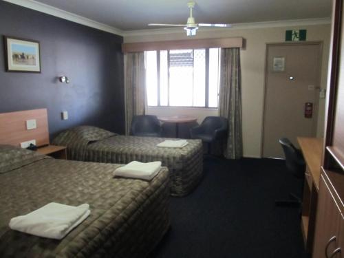 غرفة قياسية, Sunpalms Motel