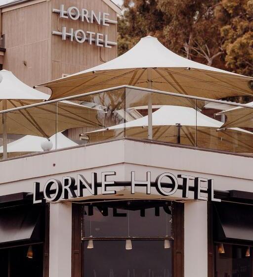 Семейный Номер Deluxe, Lorne