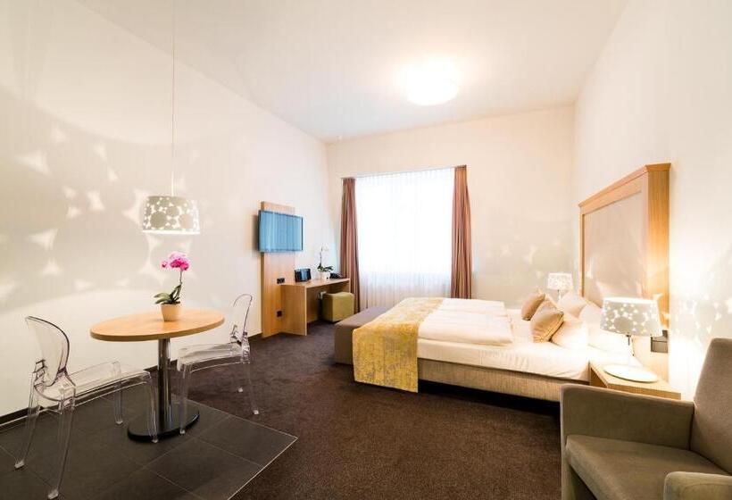 스탠다드 스튜디오, Aparthotel Am Schloss