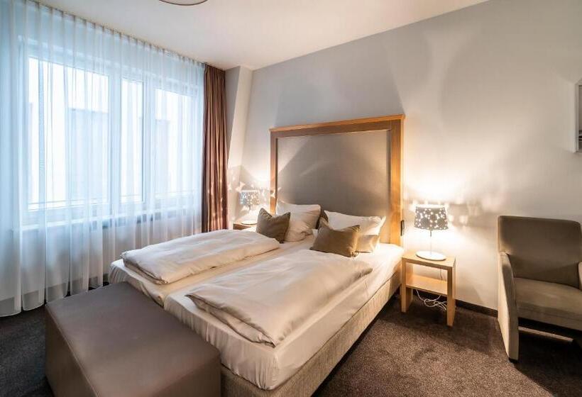 스탠다드 스튜디오, Aparthotel Am Schloss