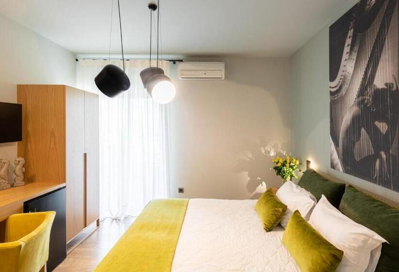 Номер Стандарт, Anthemion Suites And Villas