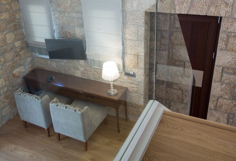 Семейный Номер, Anthemion Suites And Villas