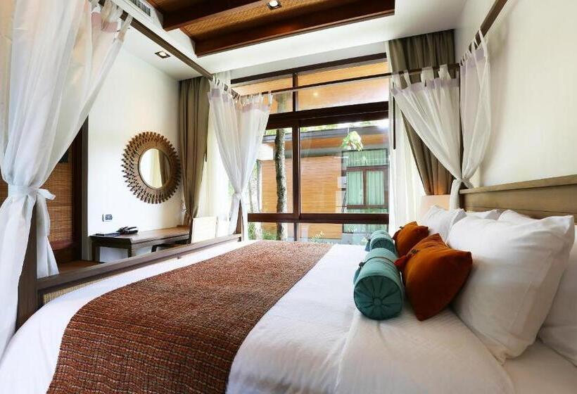 Люкс, Akira Lipe Resort