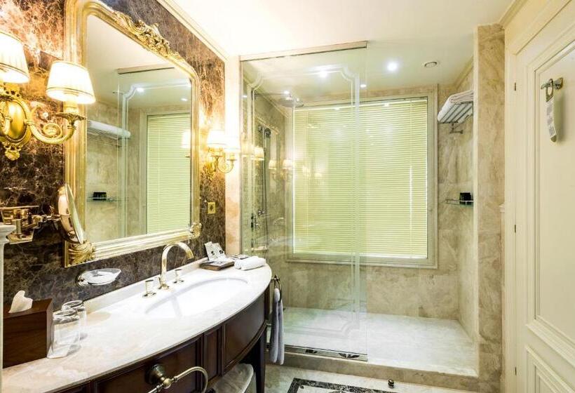 اتاق سوپریور, Rixos Khadisha Shymkent