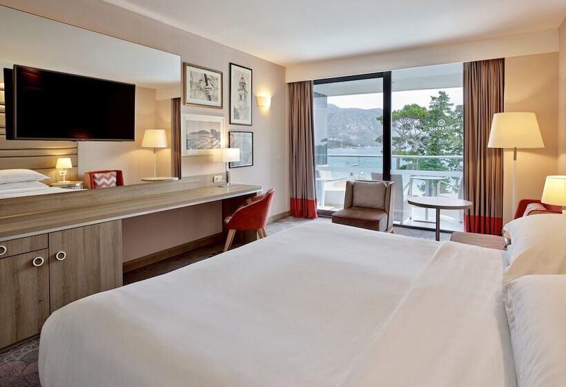 اتاق لوکس با بالکن و چشم‌انداز دریا, Sheraton Dubrovnik Riviera
