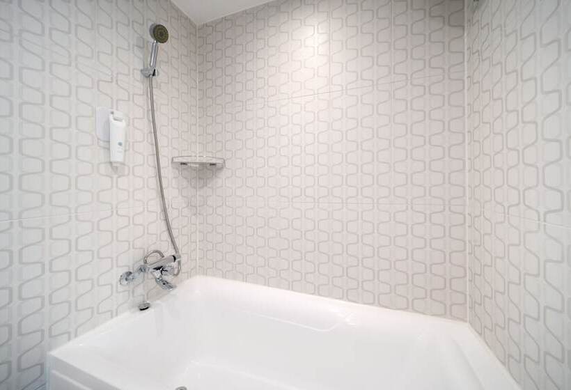 Quarto Deluxe, Travelodge Myeongdong City Hall