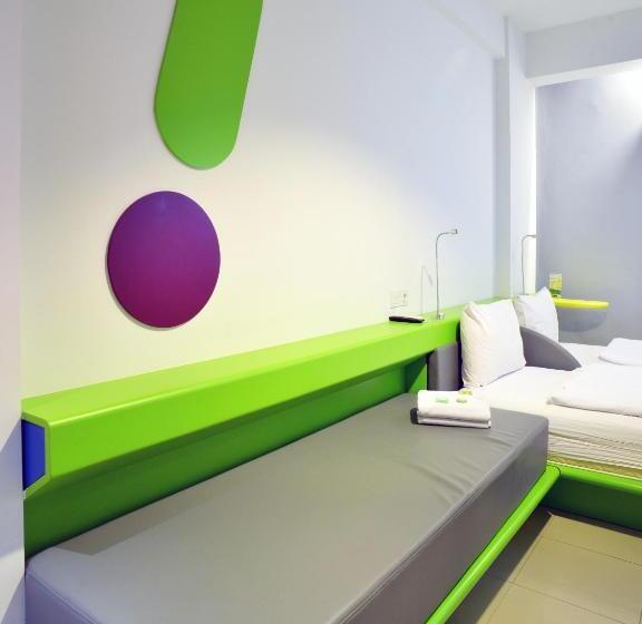 Номер Стандарт, Pop! Hotel Tebet Jakarta