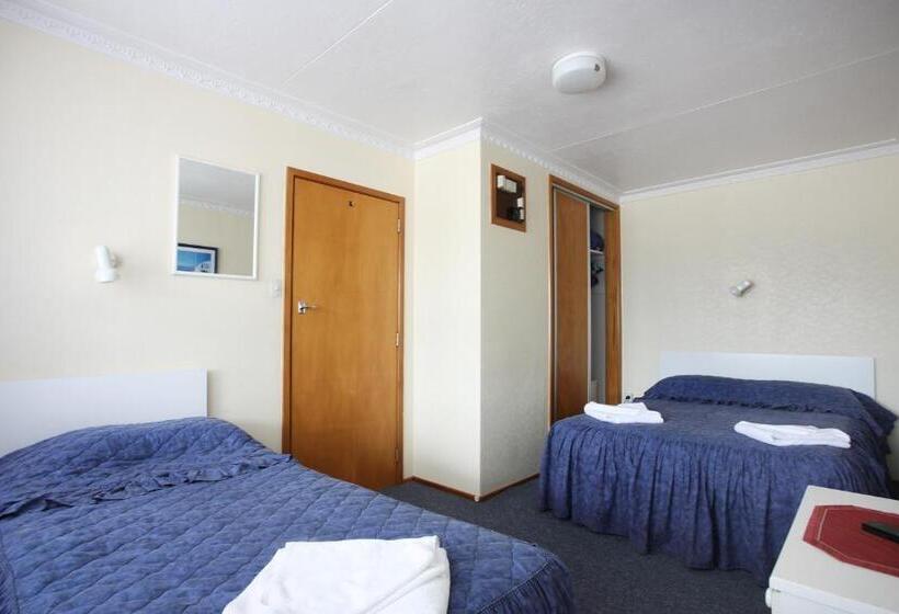 Апартаменты 1 Спальня, Queens Park Motels
