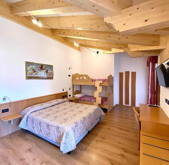 패밀리 룸 산 전망, Chalet Alaska