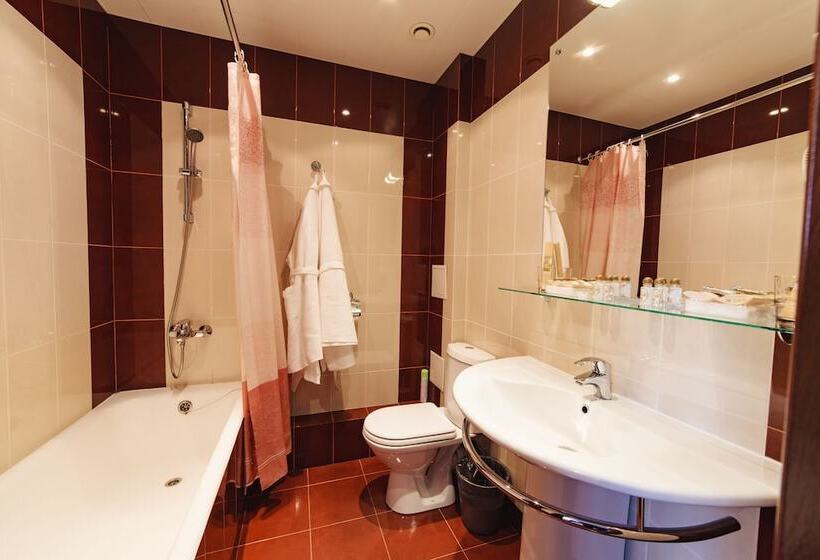 חדר סטנדרט, Deryabin