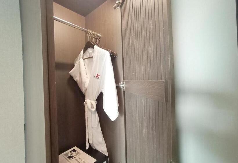シングルデラックスルーム, Swissbelresidences Kalibata