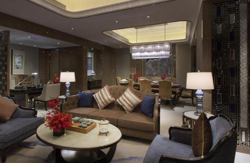 Президентский Люкс, Wanda Vista Kunming
