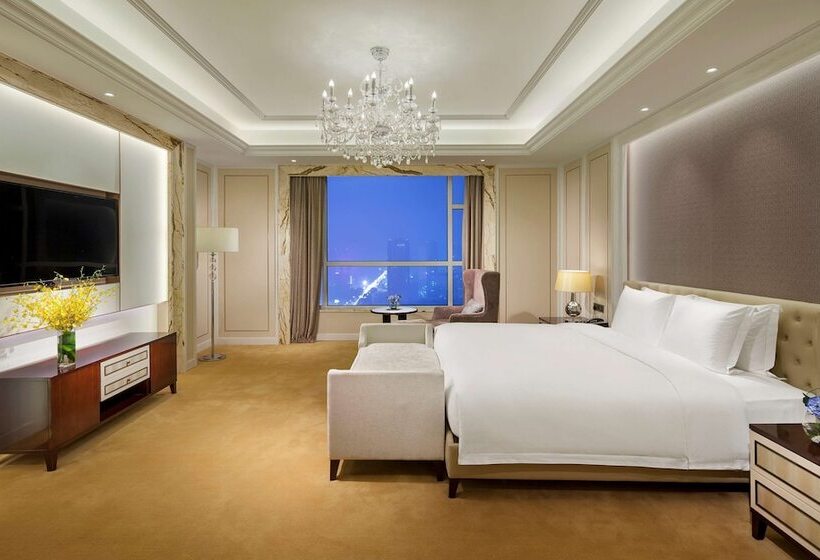 Люкс Премиум, Doubletree By Hilton Hotel Qingdao   Jimo