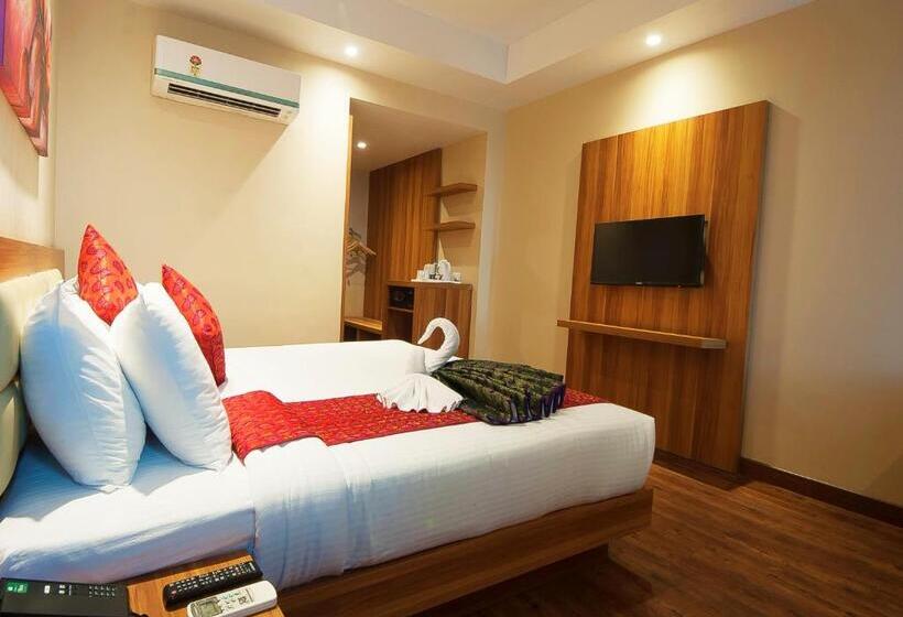 Номер Deluxe, Le Roi,haridwar@har Ki Pauri