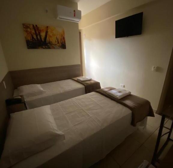 스탠다드 룸, Randall Palace