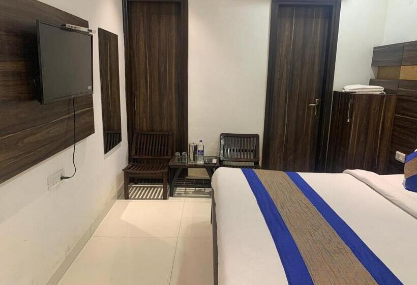 Трехместный Номер Deluxe, Sb Residency