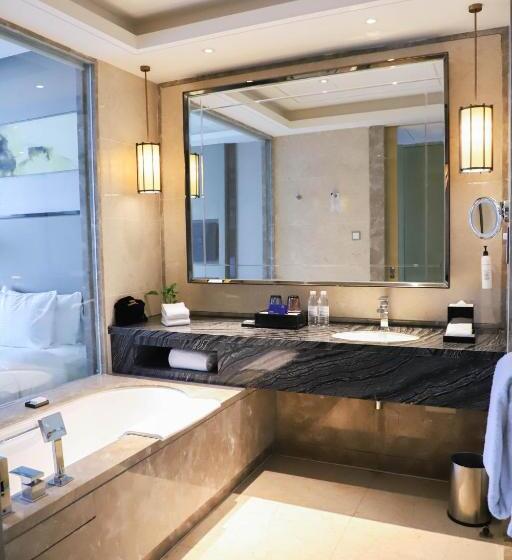 Номер Executive Кровать Кинг, Wanda Realm Nanchang