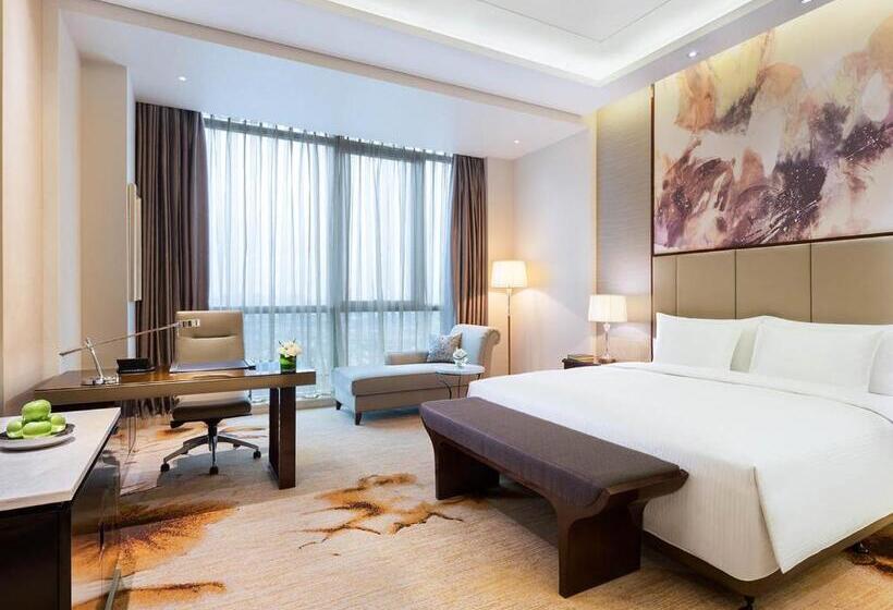 Семейный Номер Deluxe, Wanda Realm Nanchang