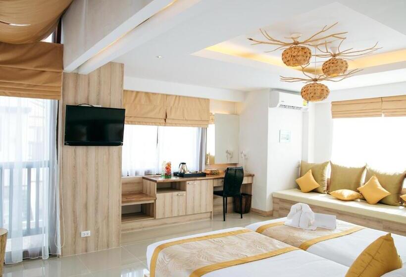 수영장이 있는 3베드룸 빌라, Dhevan Dara Beach Villa Kuiburi