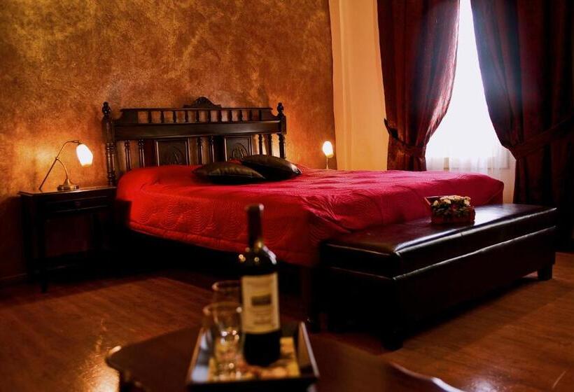 小型套房, Andromeda Suites