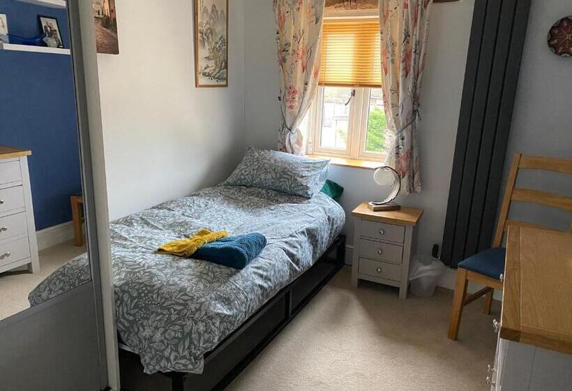 Номер Стандарт Индивидуальный Совместная Ванная, Silverstone Bed And Breakfast