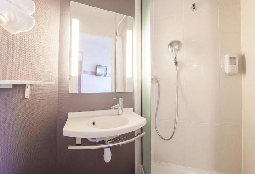 Четырехместный Номер Стандарт, B&b Hotel Marne La Vallée Bussy Saint Georges