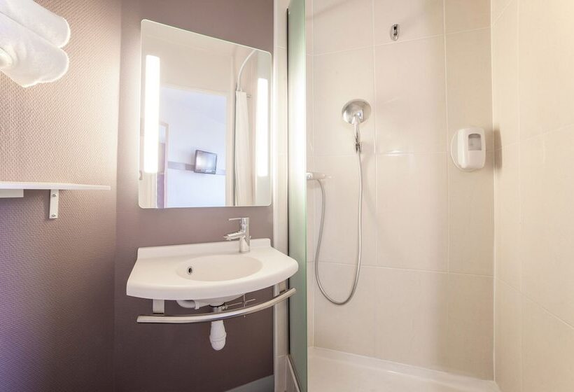 Номер Стандарт, B&b Hotel Marne La Vallée Bussy Saint Georges