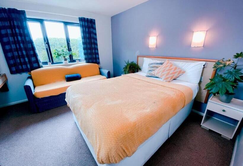 Стандартный Номер Кровать Кинг, Redwings Lodge Baldock