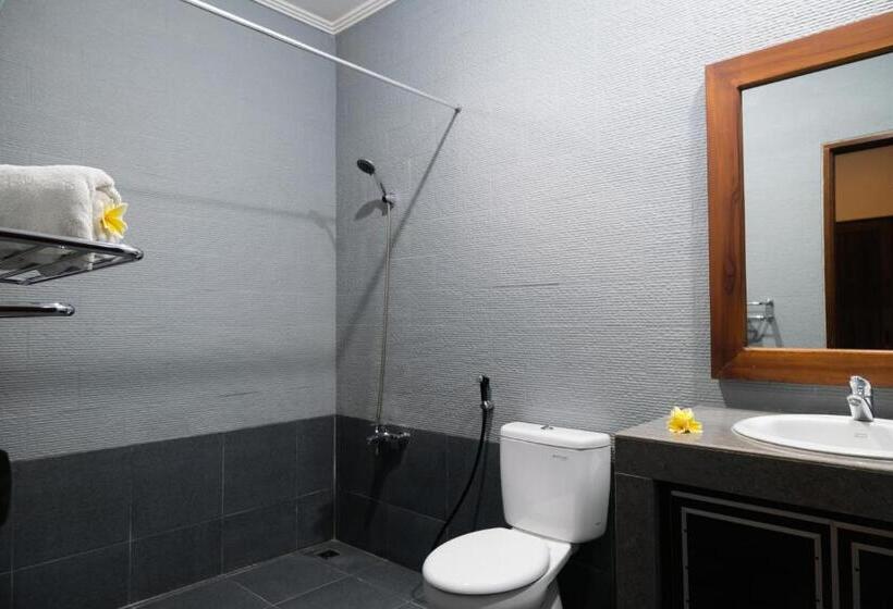 Junior Suite met Uitzicht op het Zwembad, Vidi Boutique